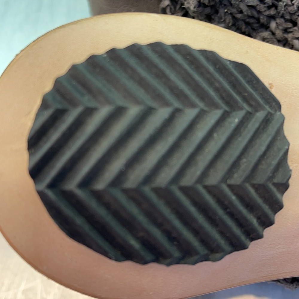 HOST PICK!!! Cydwoq woven gray suede leather. NEW in original box. - Picture 9 of 11